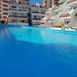 Casa Flores With Heated Pool, Only 490 Meters To The Beach, Balcony, Wifi Arona (Tenerife)
